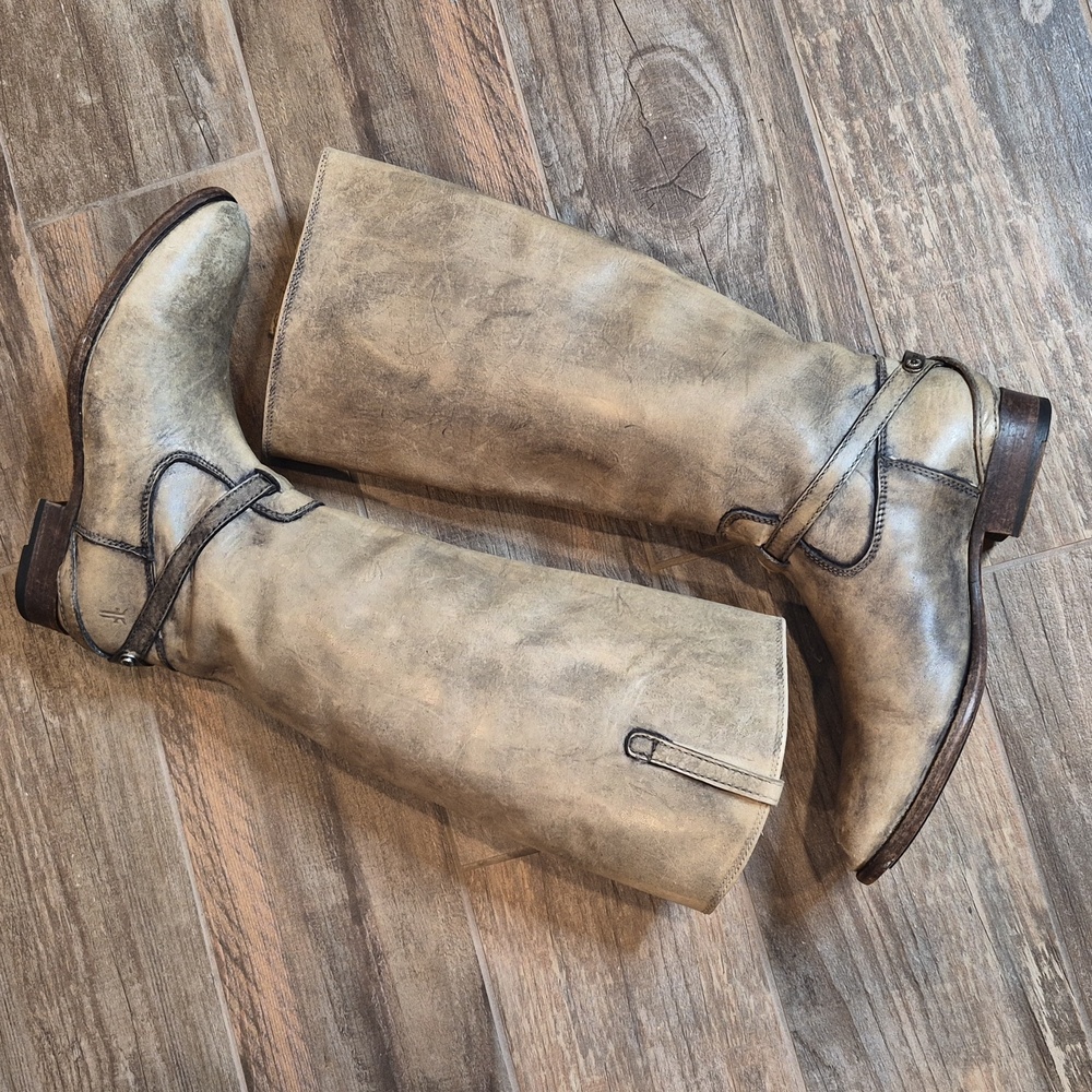 7/7.5 FRYE Lindsay Plate Distressed Knee High Leather Boots in Taupe - Picture 5 of 16